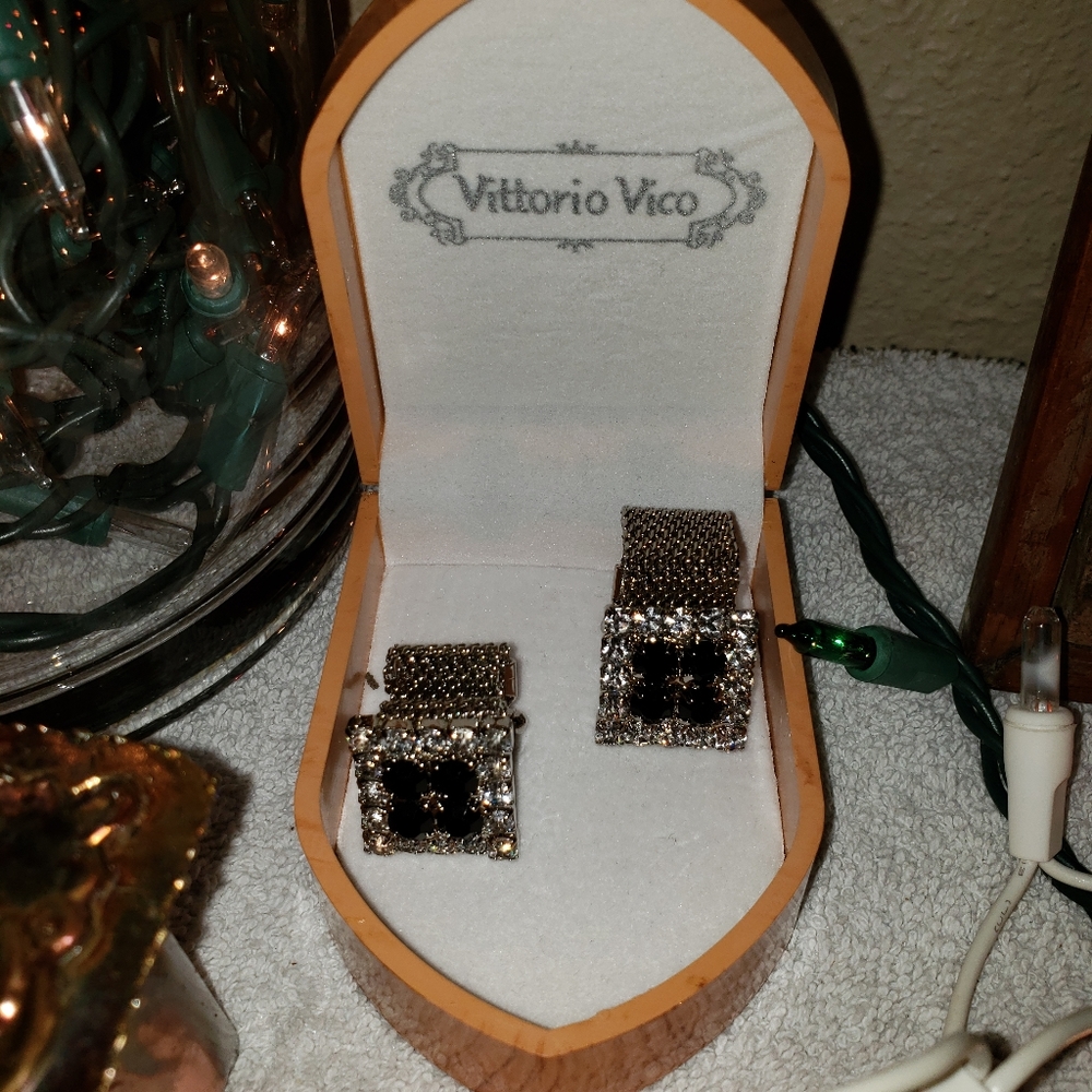 Cufflinks - Picture 3 of 6